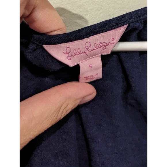 Lilly Pulitzer Linzy Top in True Navy with Tassel Hem 100% Cotton Size Small - Picture 3 of 7